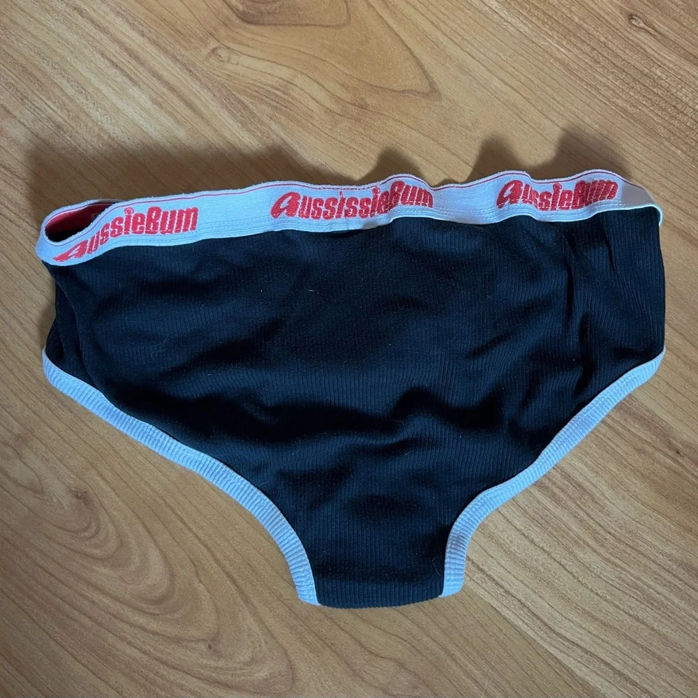 Aussiebum Black Classic Briefs M 30-32” - Picture 2 of 6